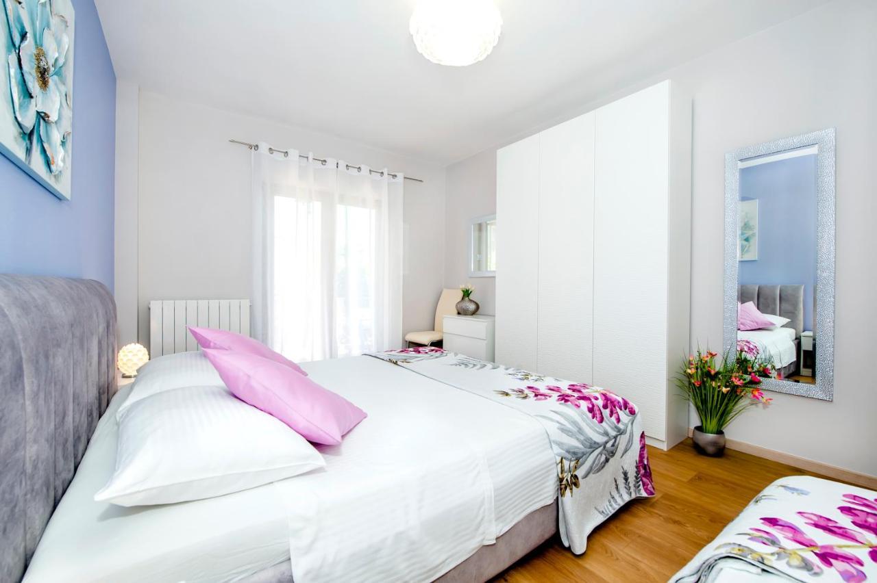 Apartments Modrusan Rovinj Ngoại thất bức ảnh