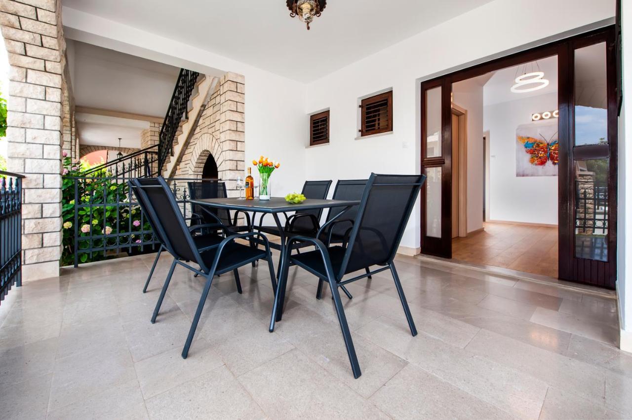 Apartments Modrusan Rovinj Ngoại thất bức ảnh